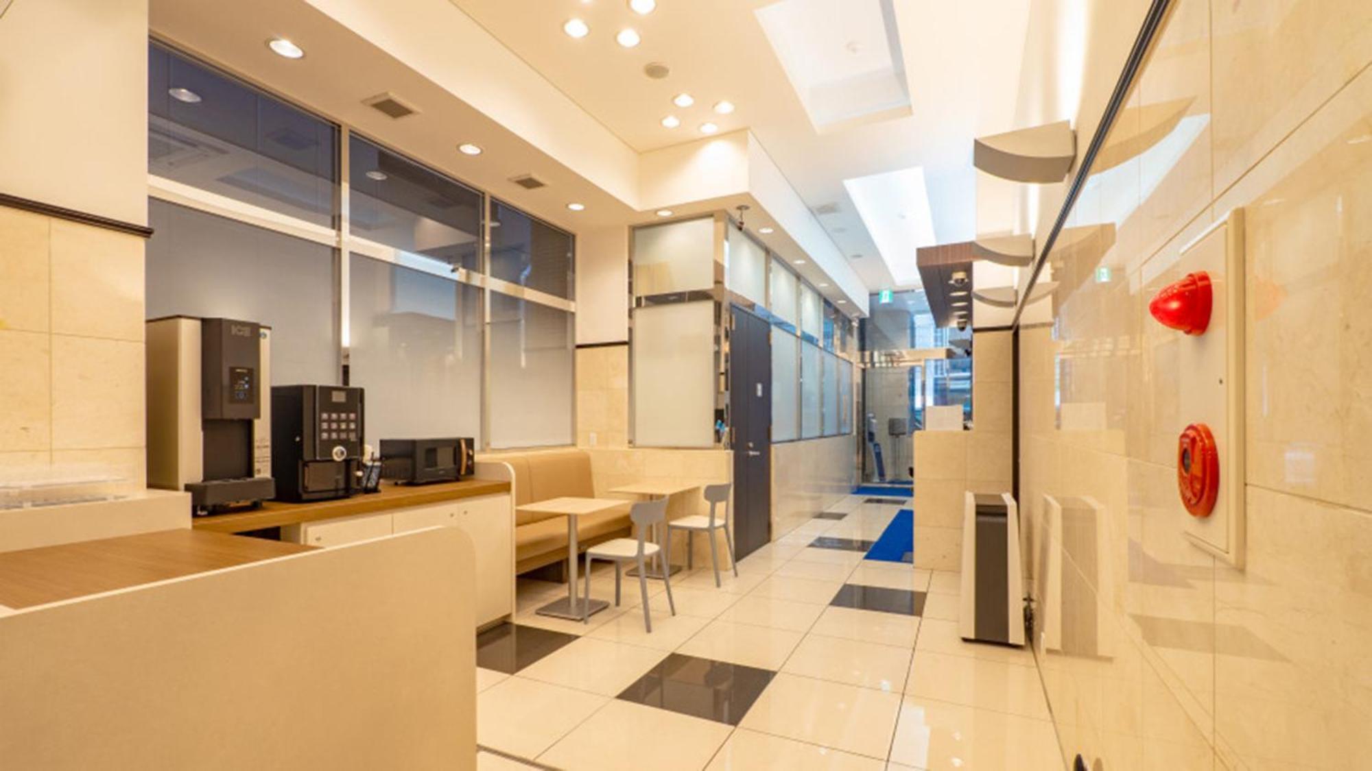 Toyoko Inn Tokyo Eki Yaesu Kita Guchi Luaran gambar