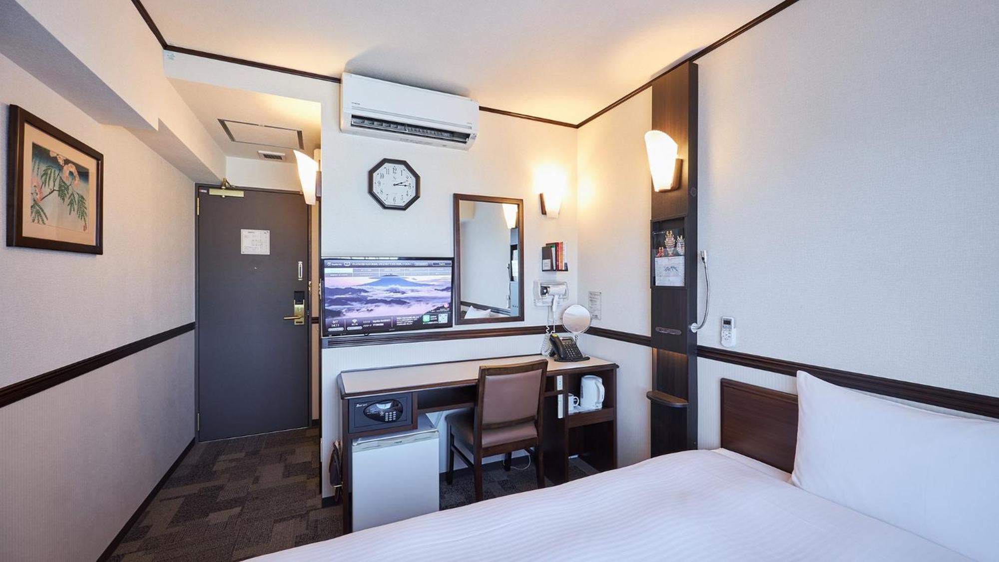 Toyoko Inn Tokyo Eki Yaesu Kita Guchi Luaran gambar