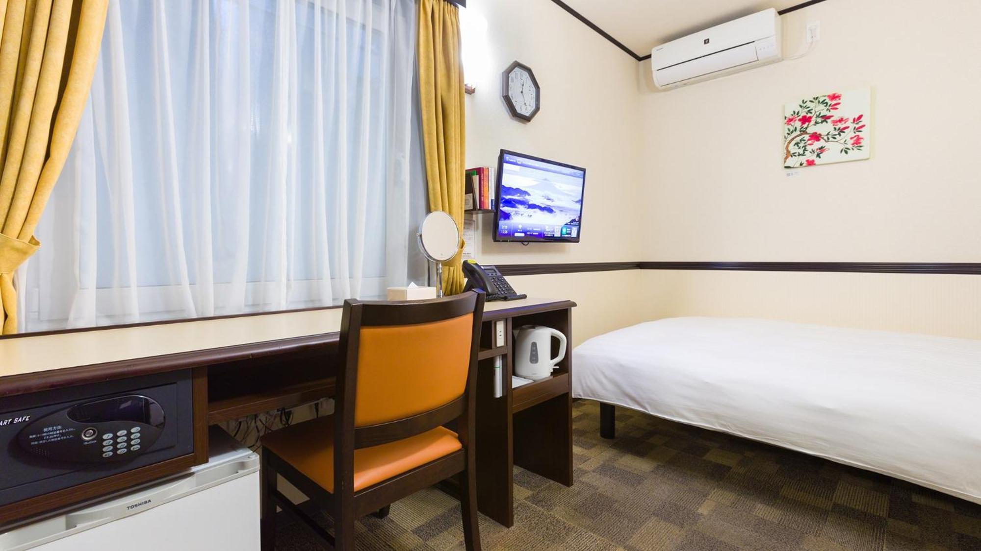 Toyoko Inn Tokyo Eki Yaesu Kita Guchi Bilik gambar