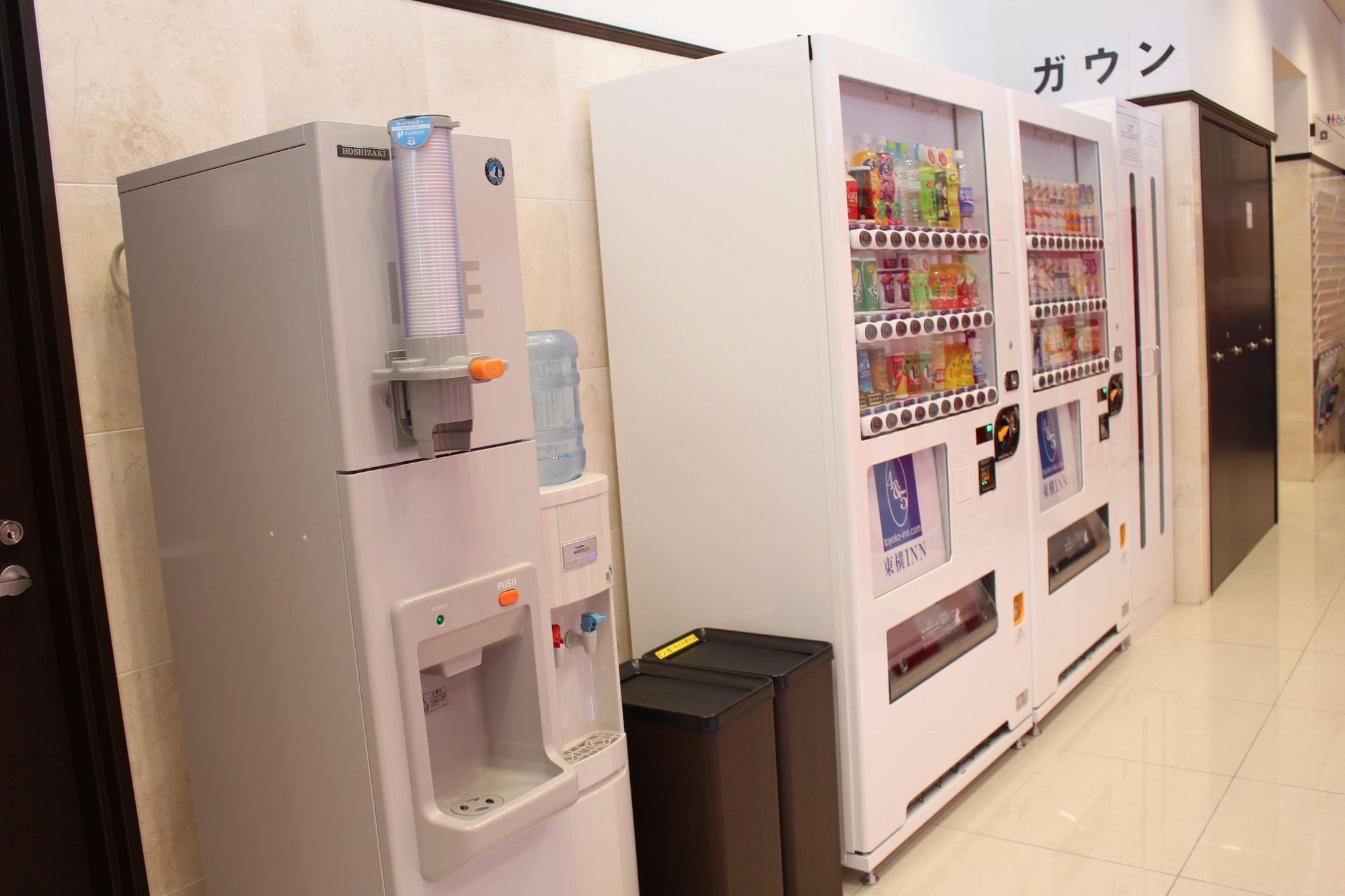 Toyoko Inn Tokyo Eki Yaesu Kita Guchi Luaran gambar